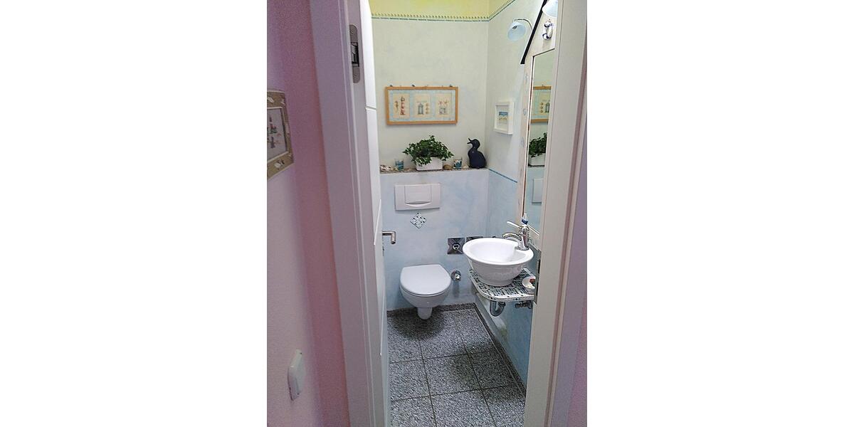 Dachgeschoßwohnung Hattersheim am Main - 3 Zimmer, 84 m&sup2;, 330.000&euro; | Angebot:26463045