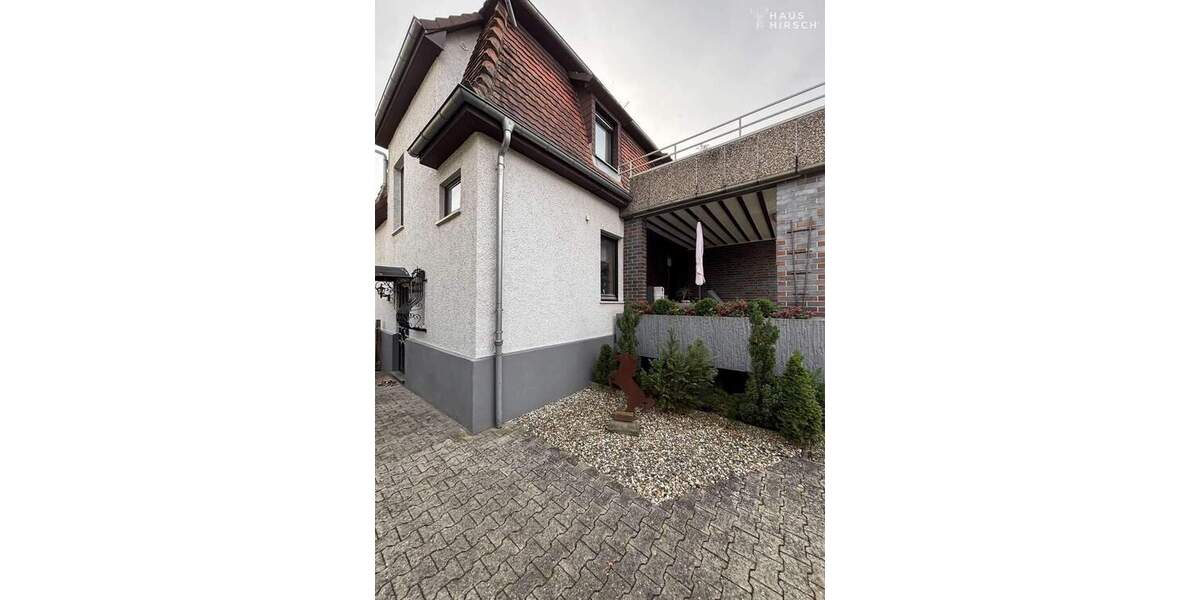 Gemütliche Doppelhaushälfte mit Sanierungsbedarf in ruhiger Lage 5 zimmer