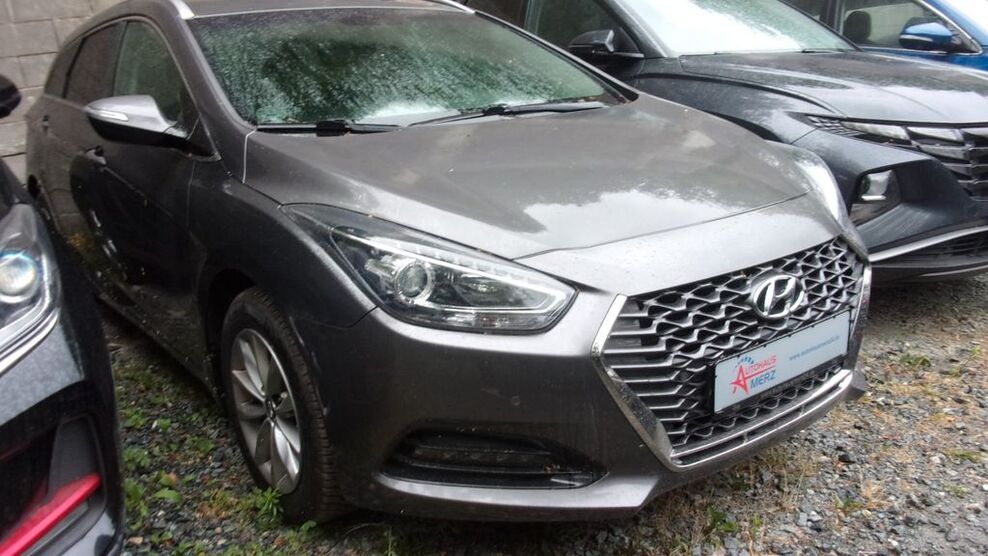 Hyundai i40 117.303 km 14.780 € Mühltal 64367