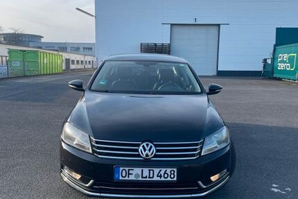 VW Passat 214.000 km 8.499 &euro; Offenbach 63071