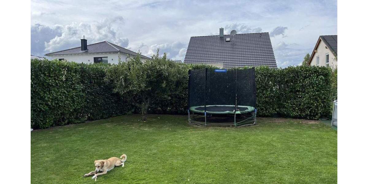 RESERVIERT - Modernes, freistehendes Einfamilienhaus in Lage von Bürstadt - ideal für Familien 5 zimmer