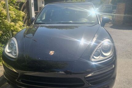 Porsche Cayenne 321.000 km 11.999 &euro; Frankfurt am main 60488