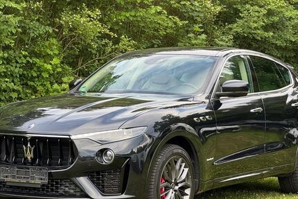 Maserati Levante 53.500 km 42.500 &euro; Dieburg 64807