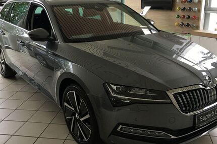 Skoda Superb 12.500 km 41.590 &euro; Bad König / Zell 64732