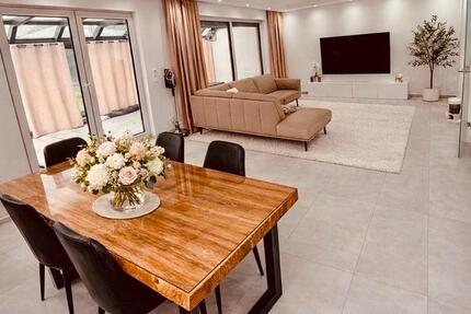 Haus Liederbach am Taunus - 7 Zimmer, 150 m&sup2;, 5.000&euro; | Angebot:26226434