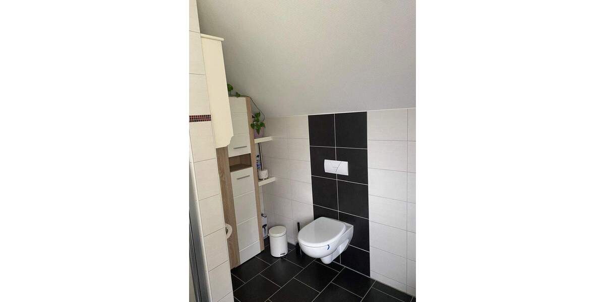 RESERVIERT - Modernes, freistehendes Einfamilienhaus in Lage von Bürstadt - ideal für Familien 5 zimmer