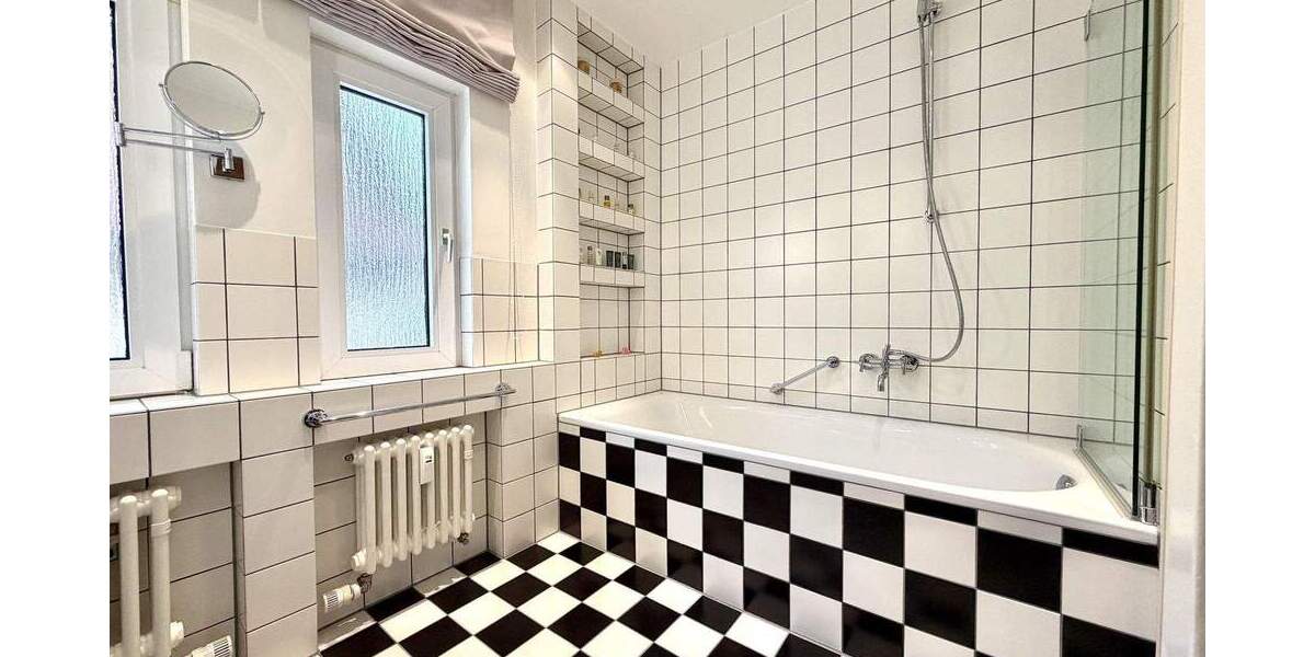 Mehrfamilienhaus, Wohnhaus Offenbach Offenbach am Main - 9 Zimmer, 307 m&sup2;, 1.370.000&euro; | Angebot:24546092