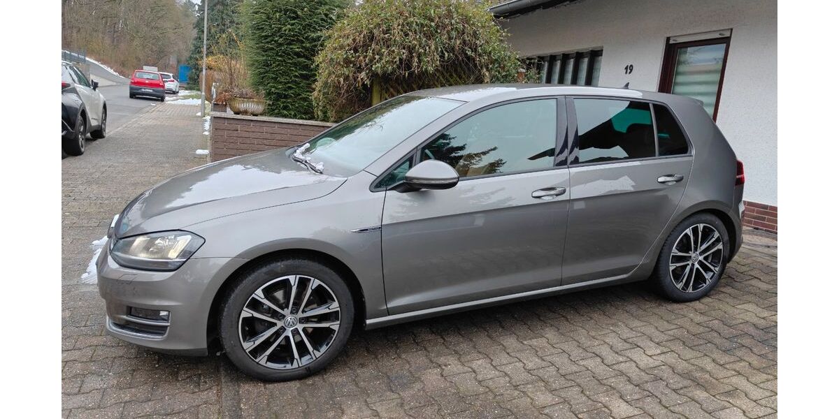 VW Golf 88.544 km 12.100 &euro; Höchst 64739