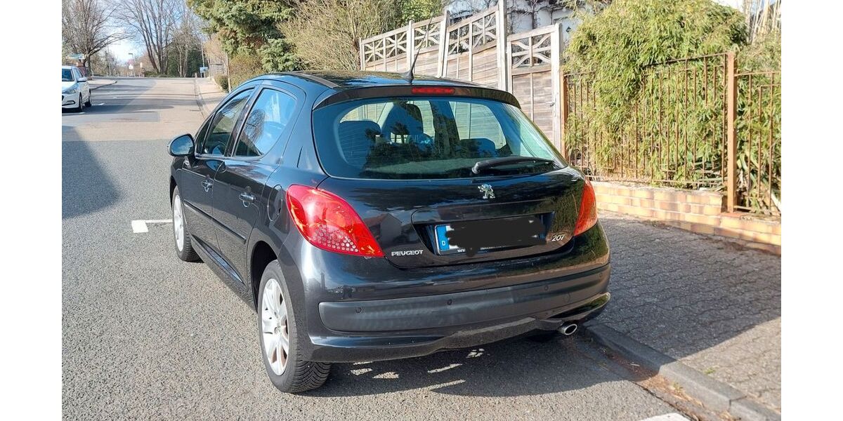Peugeot 207 190.000 km 1.600 &euro; Mühltal 64367