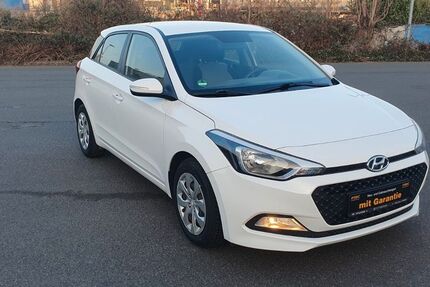 Hyundai i20 82.000 km 7.200 &euro; Frankfurt am Main 60386