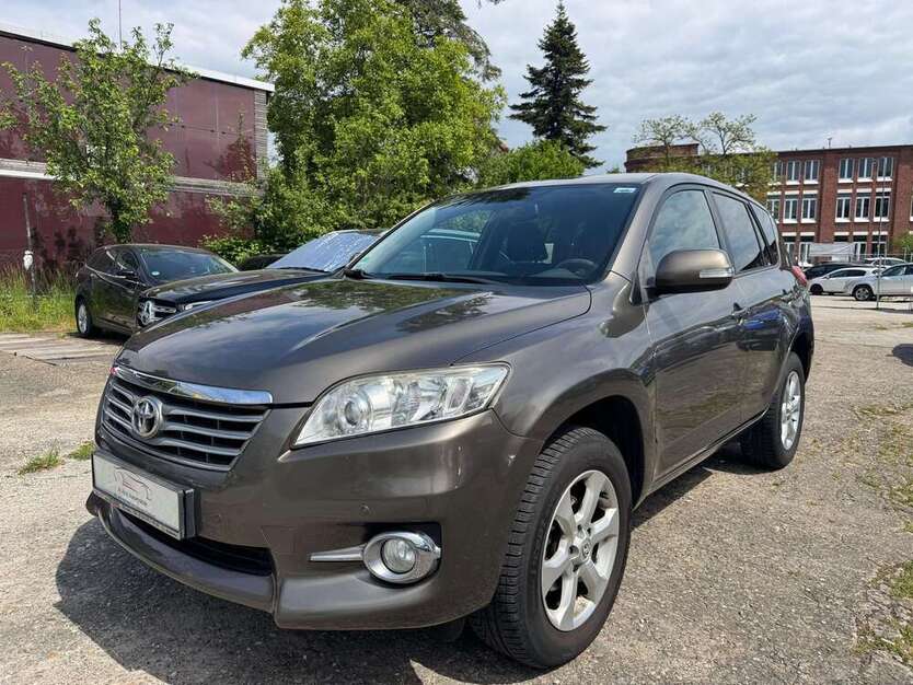 RAV 4