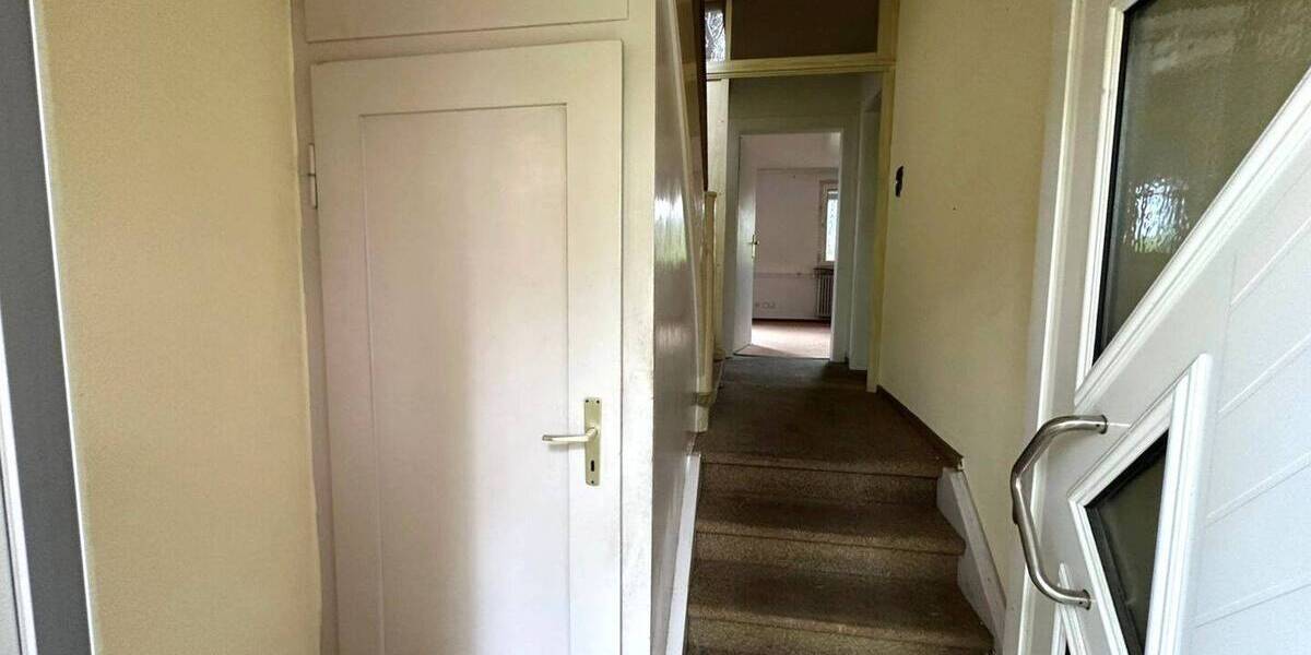 Einfamilienhaus Darmstadt / Eberstadt Eberstadt - 7 Zimmer, 130 m&sup2;, 690.000&euro; | Angebot:26658336