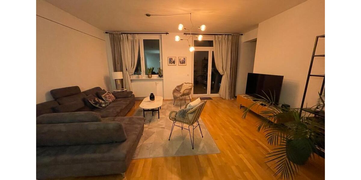 Etagenwohnung Frankfurt am Main Nordend Ost - 4 Zimmer, 130 m&sup2;, 3.000&euro; | Angebot:24581872