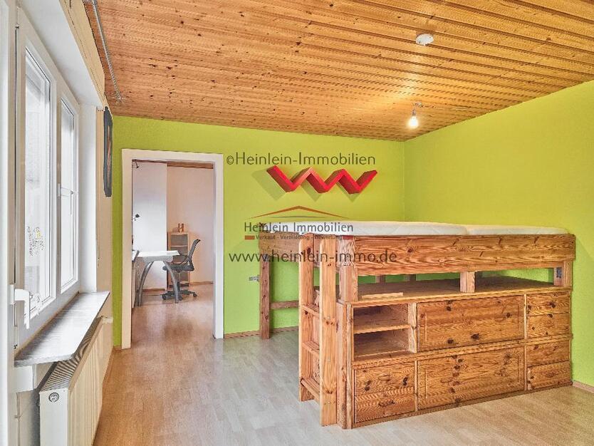 Einfamilienhaus# opt. Bauplatz# Sauna# Wintergarten# Kaminofen# PV & Solar# Griesheim Hofmannstr. 8 zimmer