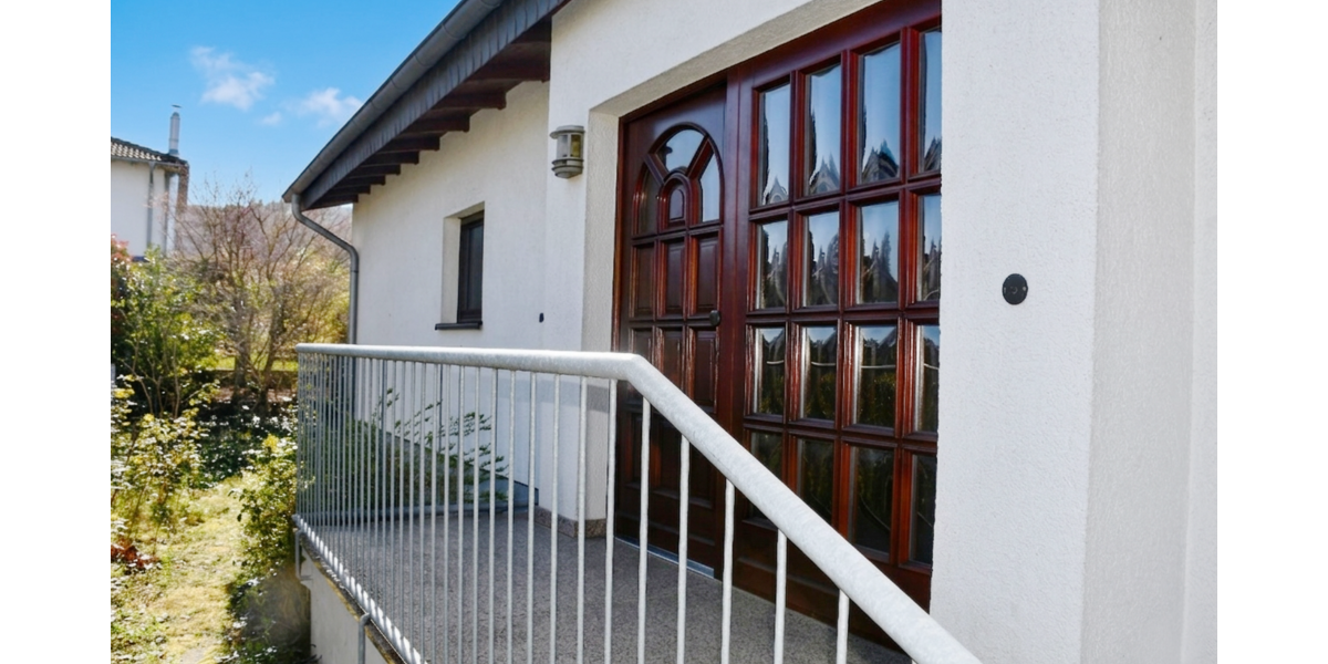 **RESERVIERT** Freistehendes Einfamilienhaus mit Gartenidylle in Seeheim-Jugenheim - Einfamilienhaus Seeheim-Jugenheim Bergstraße | Angebot:26286081