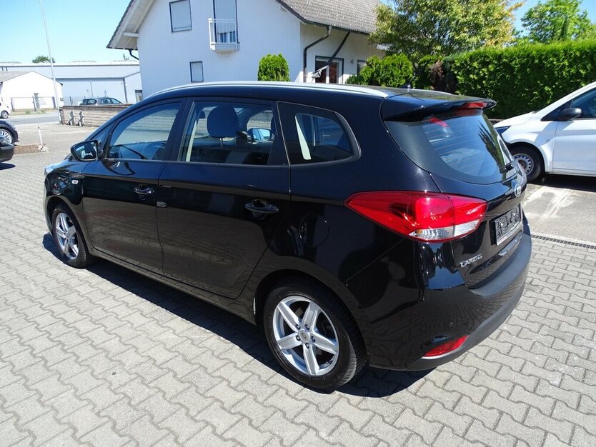 Kia Carens 1,6l Edition 7, Klima, 7-Sitzer, Sitzheizun 46.244 km 14.790 € Rodgau 63110