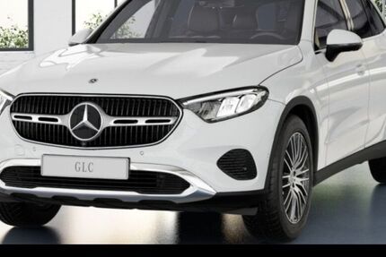 Mercedes-Benz GLC 220 9.900 km 55.990 &euro; Frankfurt 60599