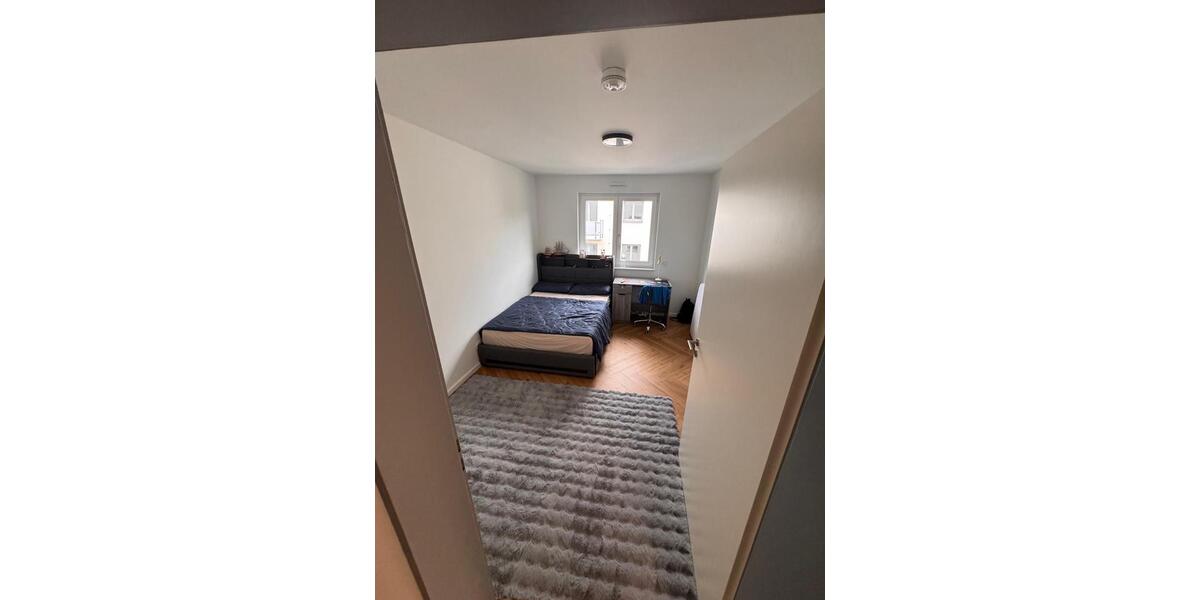Etagenwohnung Darmstadt Bessungen - 4 Zimmer, 104 m&sup2;, 2.135&euro; | Angebot:25423875