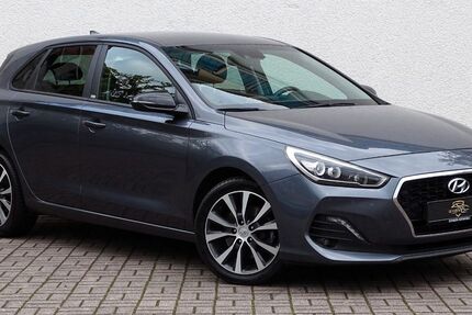 Hyundai i30 74.490 km 15.890 &euro; Bensheim 64625