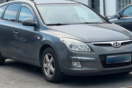 Hyundai i30 170.000 km 1.245 &euro; Offenbach am Main 63075