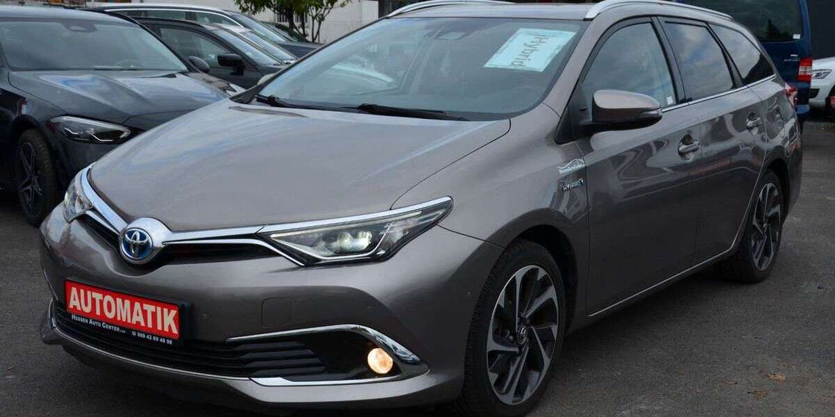 Toyota Auris 76.000 km 15.900 &euro; Frankfurt A.m 60388