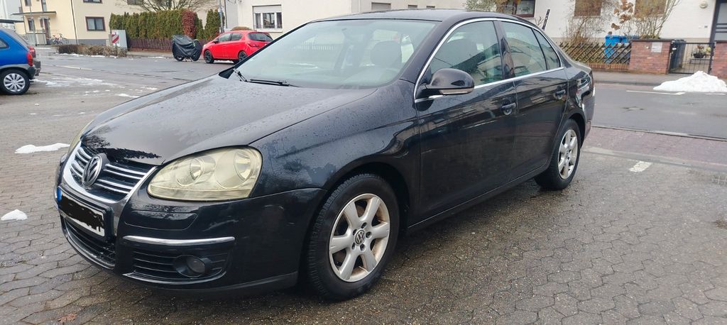 VW Jetta 311.000 km 2.300 &euro; Egelsbach 63229