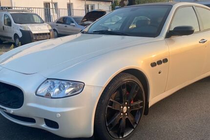 Maserati Quattroporte 95.132 km 18.900 &euro; Flörsheim am Main 65439