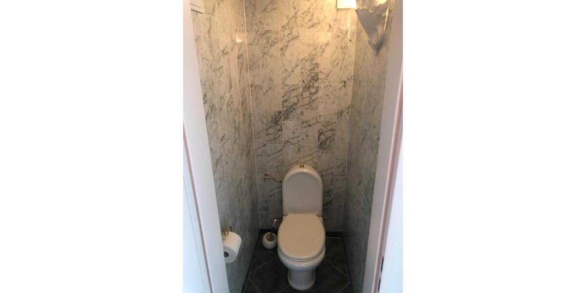 Penthouse Skyline Frankfurt - möbliert 3 zimmer