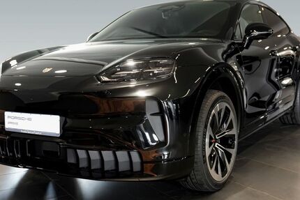 Porsche Cayenne 9.900 km 125.990 &euro; Frankfurt 60314