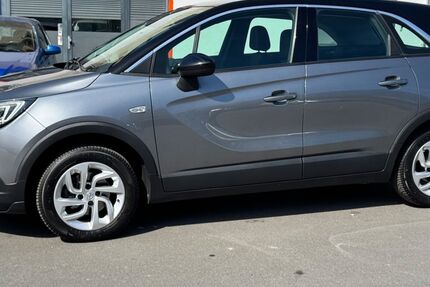 Opel Crossland (X) 137.000 km 9.999 &euro; Frankfurt am Main 60314