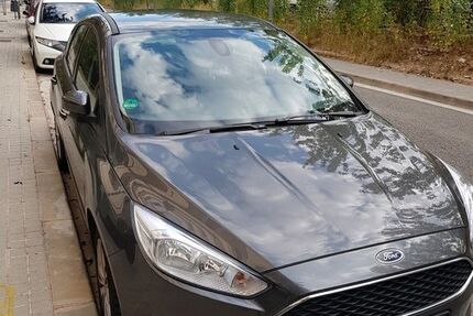Ford Focus 112.000 km 9.200 &euro; Frankfurt am Main 60488