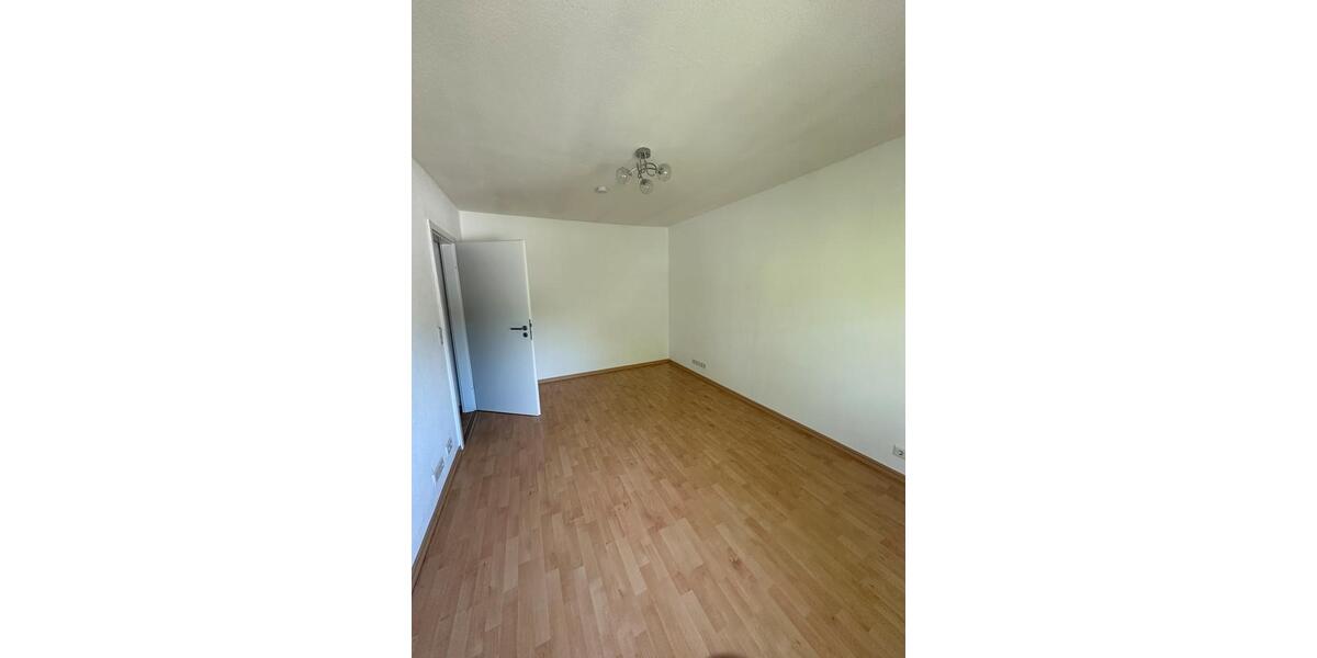 Etagenwohnung Darmstadt Bessungen - 3 Zimmer, 80 m&sup2;, 1.470&euro; | Angebot:26316290