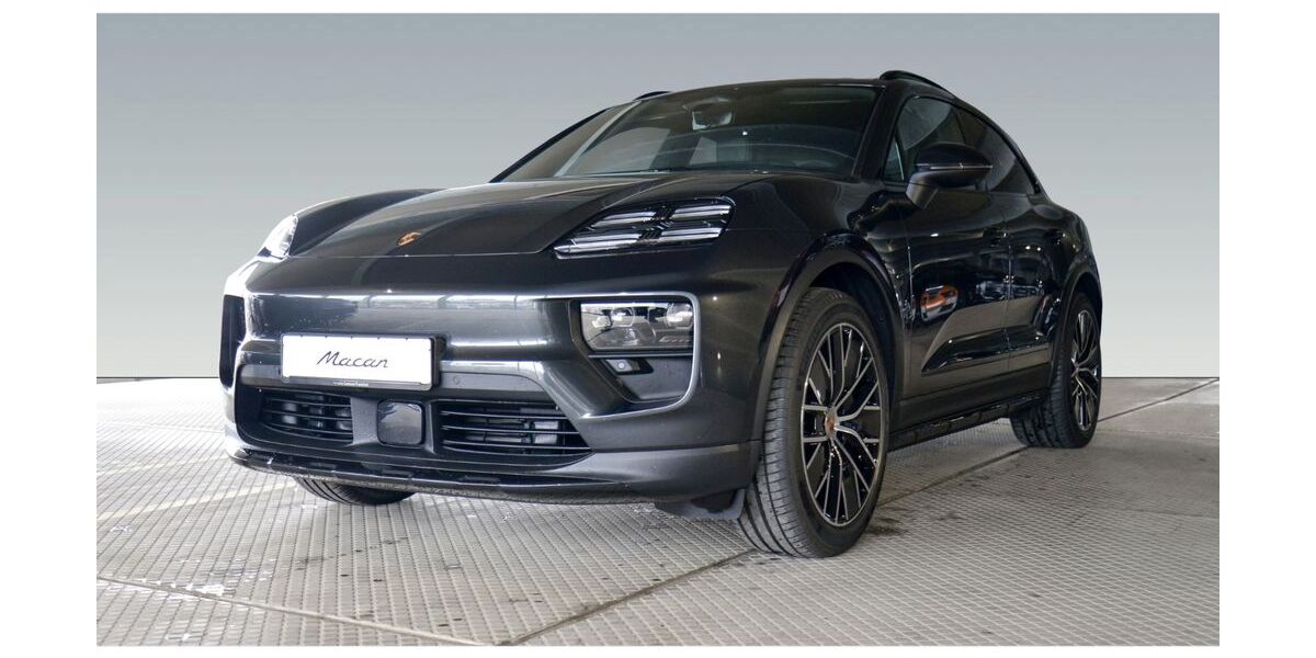 Porsche Macan 12.900 km 104.980 &euro; Frankfurt 60314
