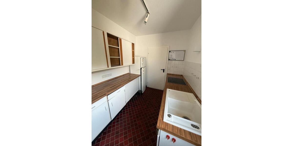 Etagenwohnung Offenbach am Main Hafen - 2.5 Zimmer, 83 m&sup2;, 1.240&euro; | Angebot:26338594