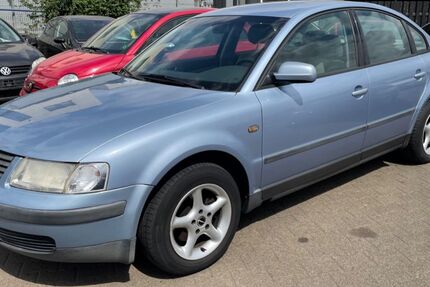VW Passat 215.000 km 799 &euro; Frankfurt am Main 60314