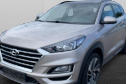Hyundai TUCSON 76.099 km 17.490 € Bensheim 64625