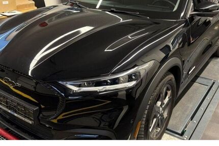 Ford Mustang Mach-E 55.990 km 29.890 &euro; Bensheim 64625