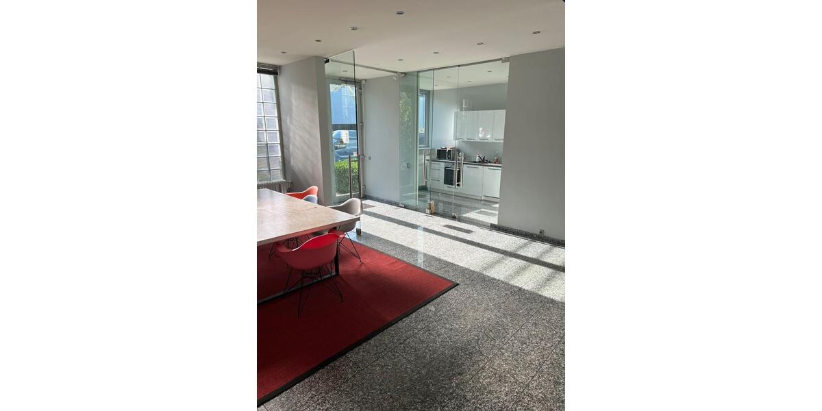 „All inclusive“ Büro in Heusenstamm, teilweise möbliert zimmer