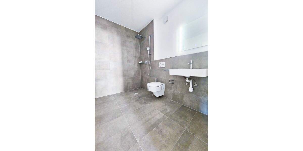 Etagenwohnung Frankfurt am Main Sindlingen - 3 Zimmer, 100 m&sup2;, 1.950&euro; | Angebot:25604701