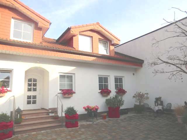 Einfamilienhaus Mörfelden-Walldorf Walldorf - 4.5 Zimmer, 129 m&sup2;, 1.980&euro; | Angebot:27359304