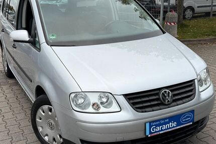 VW Touran 135.823 km 3.850 € Offenbach 63071