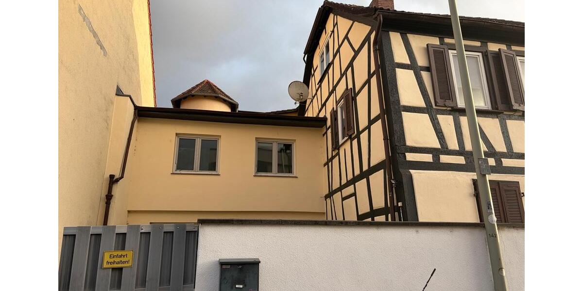 Mehrfamilienhaus, Wohnhaus Kelsterbach - 9 Zimmer, 195 m&sup2;, 595.000&euro; | Angebot:27077152