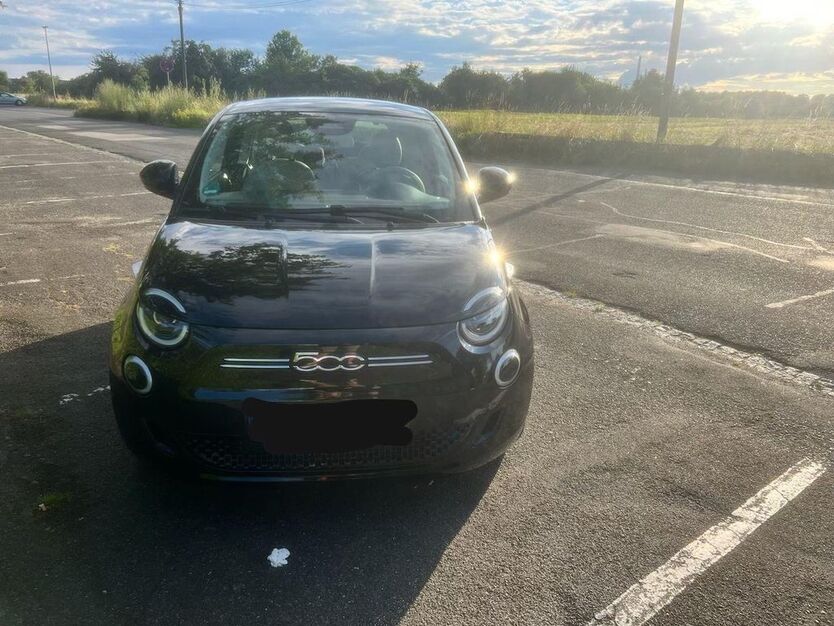 Fiat 500e 25.000 km 20.800 € Offenbach 63071