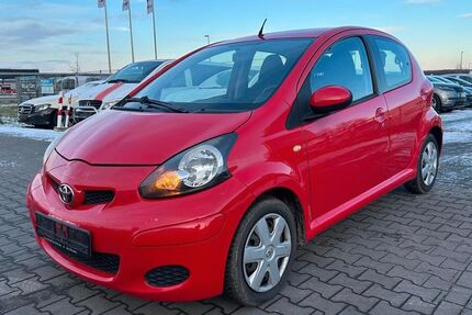 Toyota Aygo (X) 150.000 km 4.199 &euro; Dietzenbach 63128