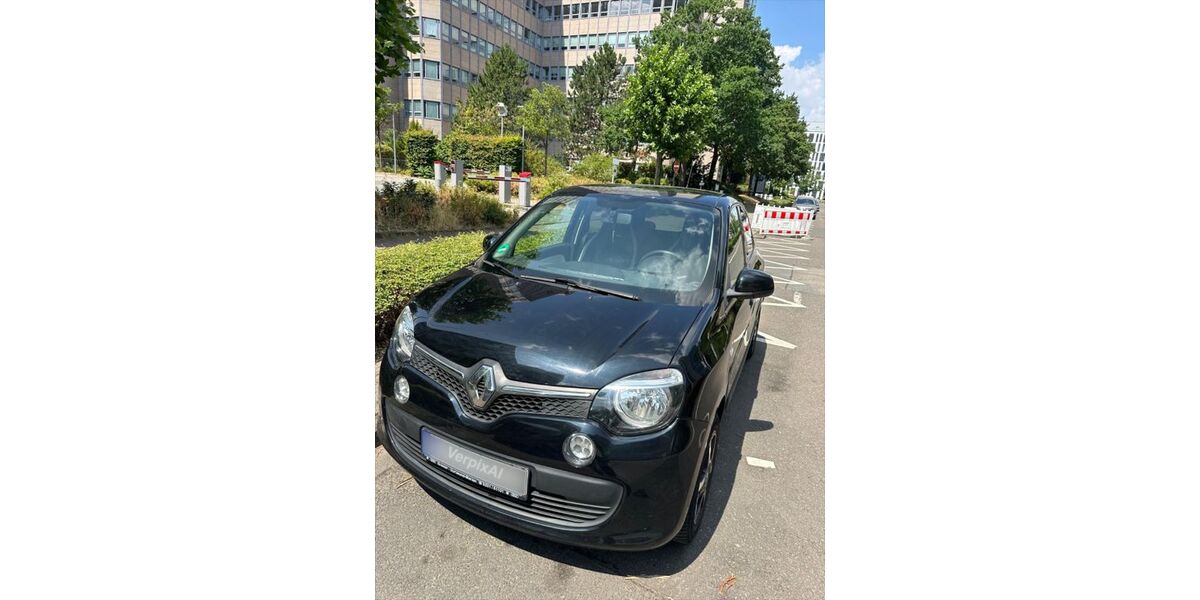 Renault Twingo 105.038 km 8.499 &euro; Frankfurt am Main 60528