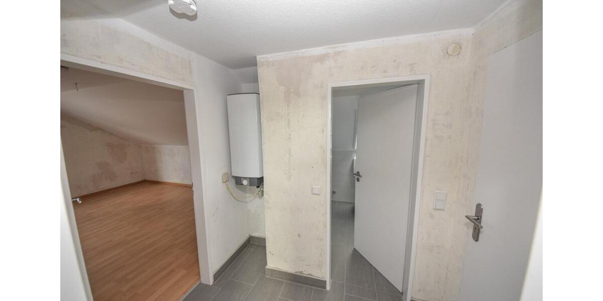 Dachgeschoßwohnung Babenhausen - 2 Zimmer, 38 m&sup2;, 430&euro; | Angebot:26232195