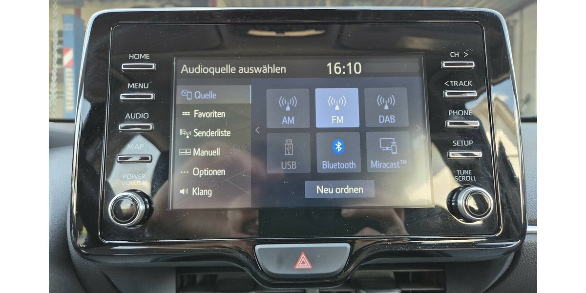 Toyota Yaris Hybrid Team D, Navi,Kamera, SmartDevice, Kli 73.500 km 16.890 &euro; Rodgau 63110