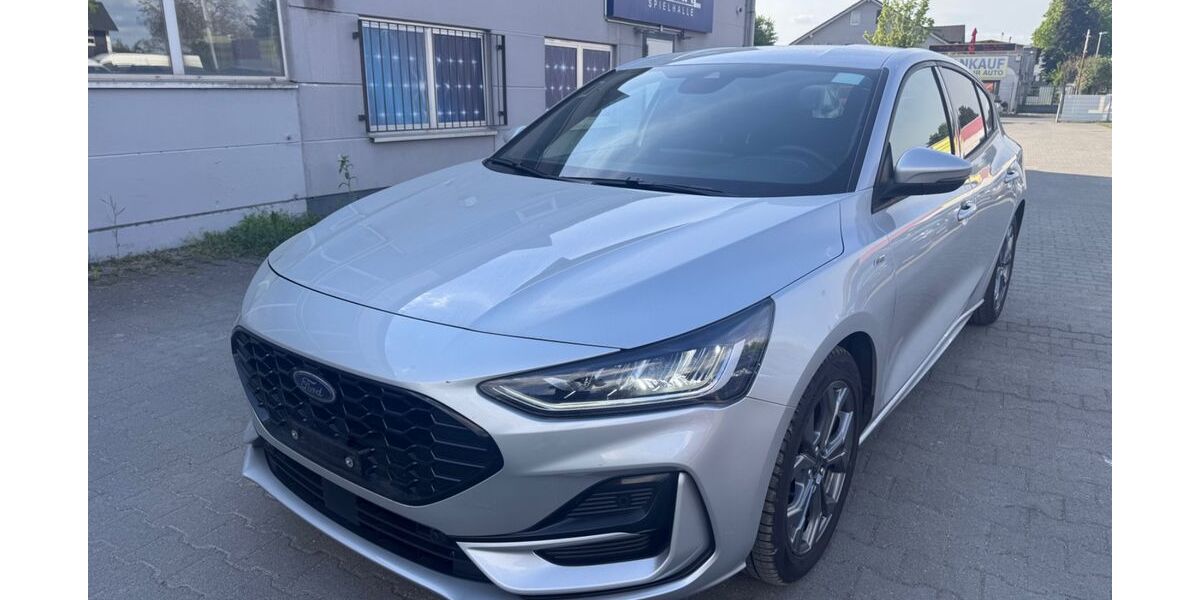 Ford Focus 79.000 km 17.900 &euro; Gernsheim 64579