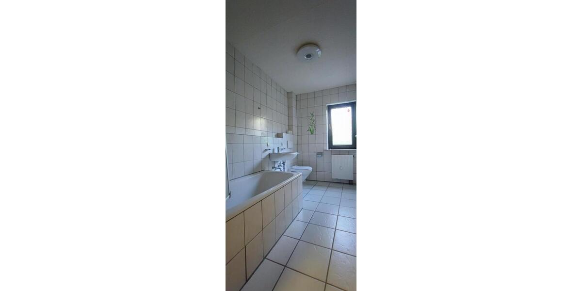 Erdgeschoßwohnung Höchst im Odenwald - 3 Zimmer, 91 m&sup2;, 890&euro; | Angebot:26334612