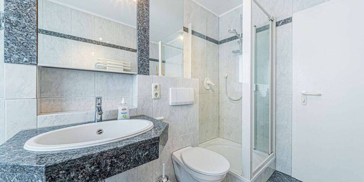 Etagenwohnung Frankfurt am Main Nordend-West - 2 Zimmer, 72 m&sup2;, 1.800&euro; | Angebot:26410209